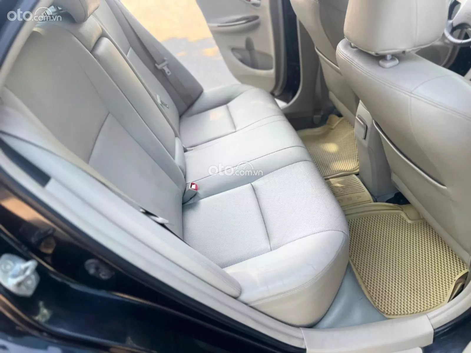 Toyota Corolla Altis 1.8 G 2011 - Ảnh 5