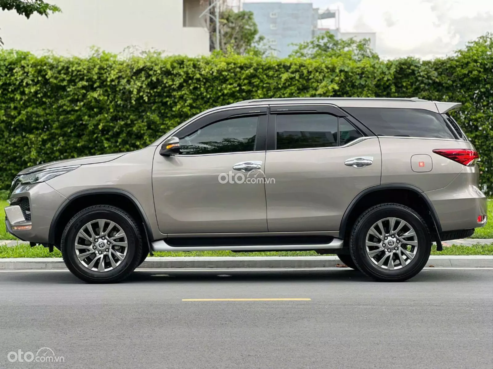 Toyota Fortuner 2022 - Ảnh 4